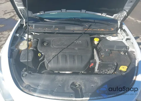 2013 Dodge Dart Limited z USA, uszkodzony, nr VIN 1C3CDFCA1DD336994